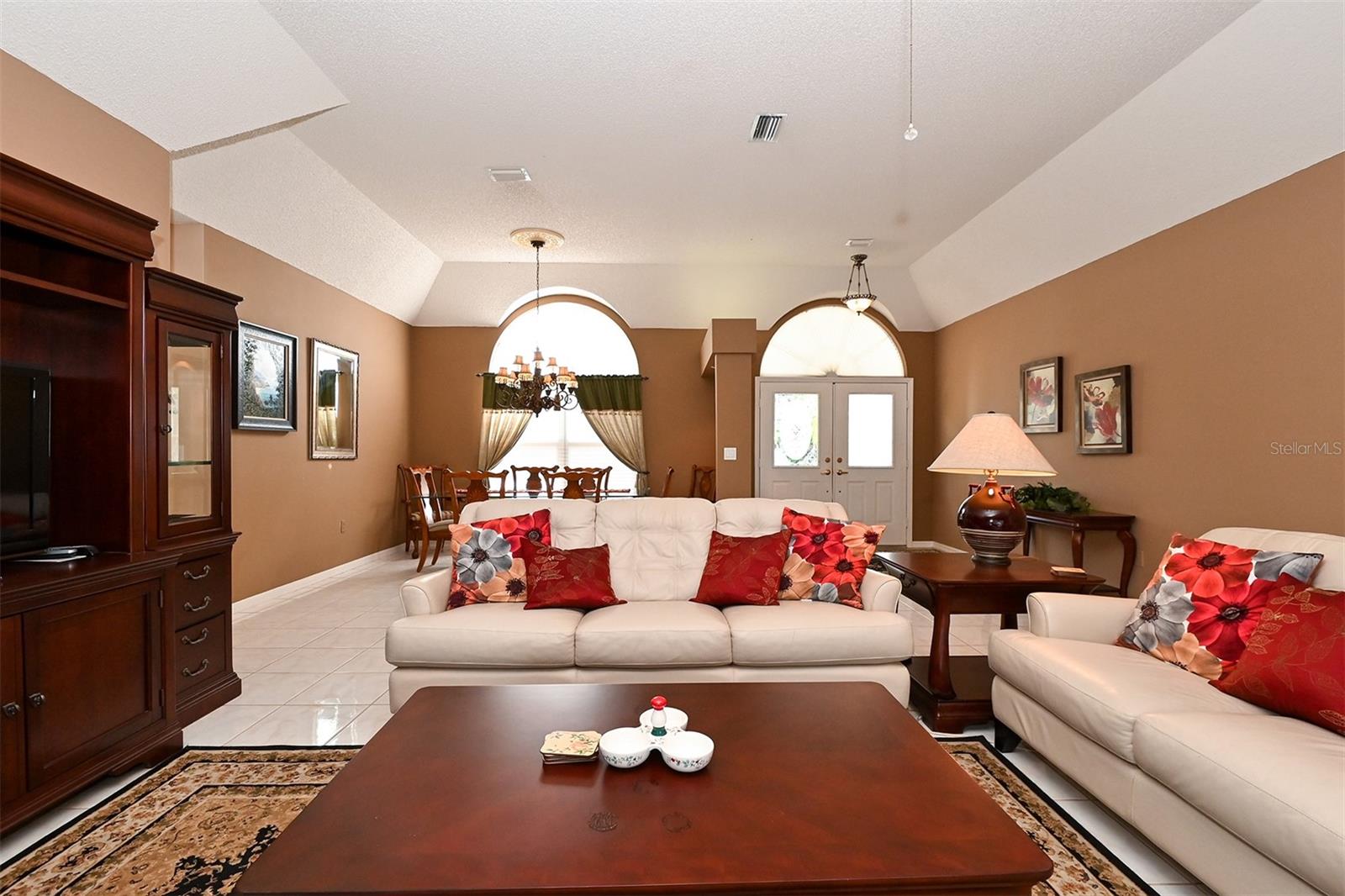 3866 SURREY CT — photo 12