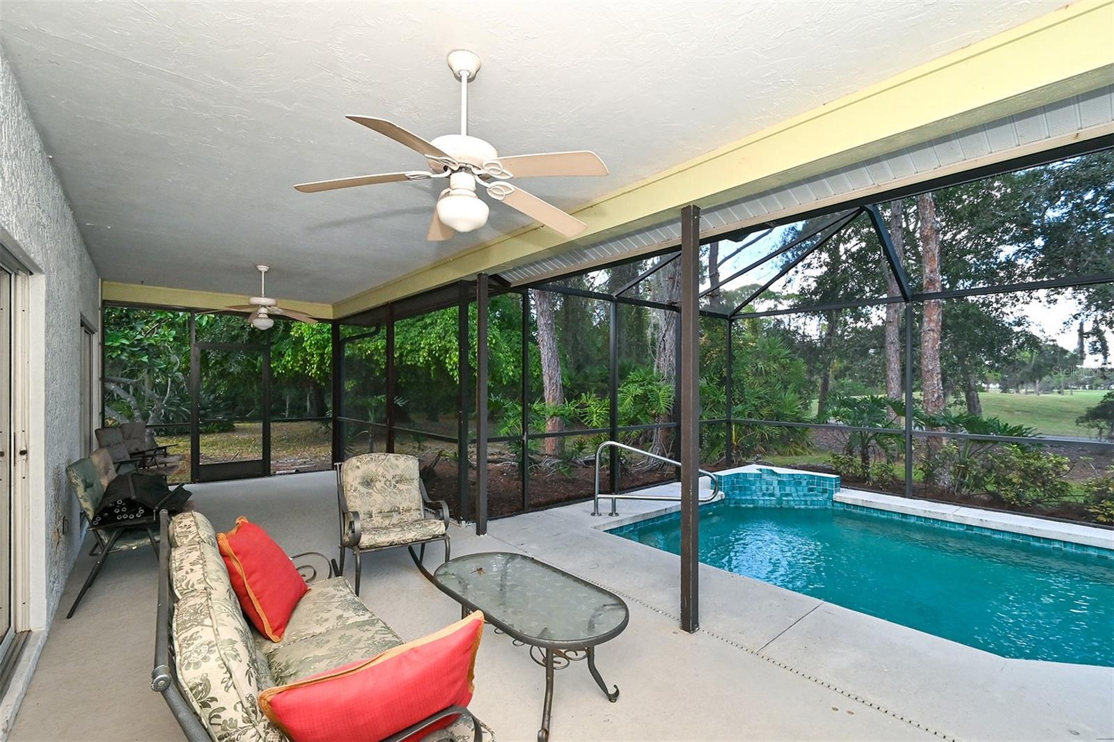 3866 SURREY CT — photo 41