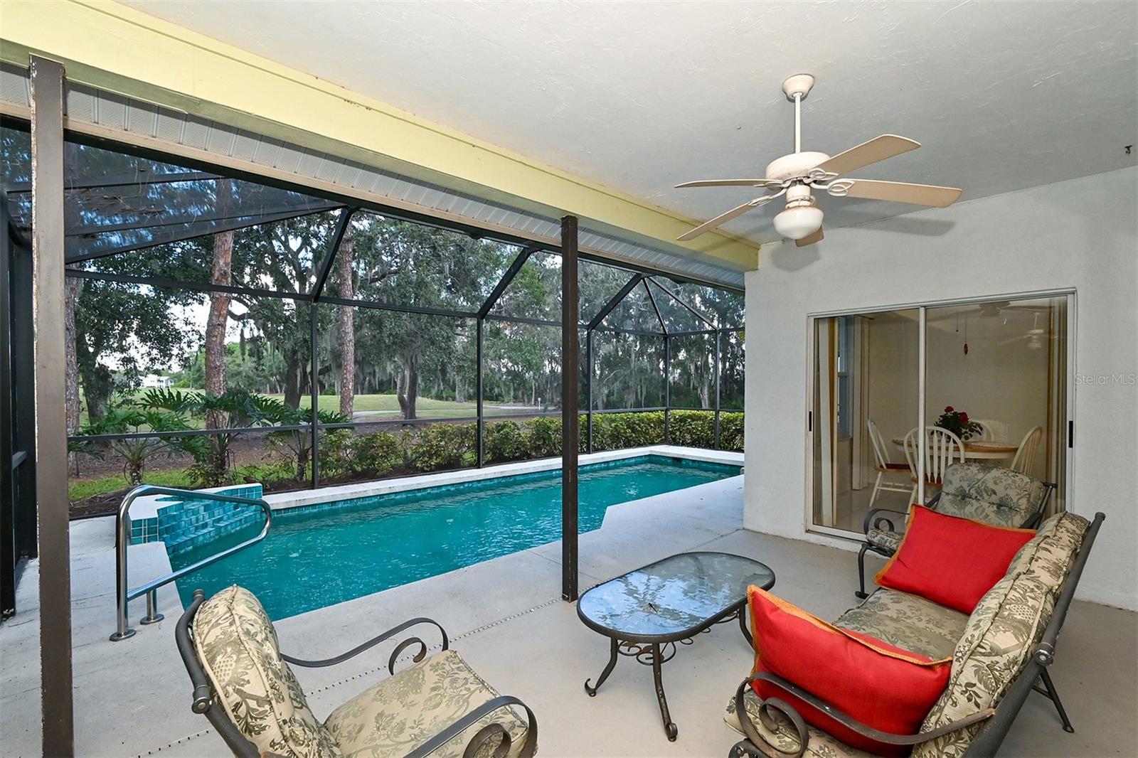 3866 SURREY CT — photo 43