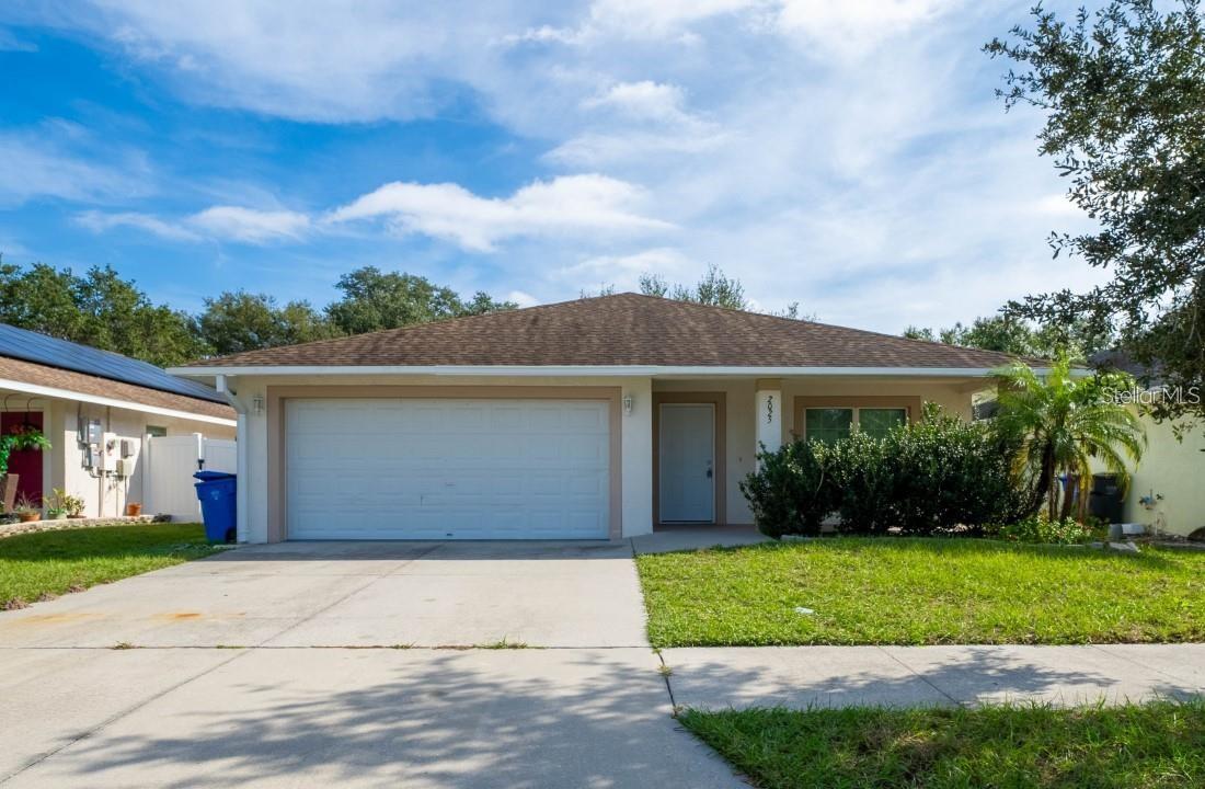 2025 PEACEFUL PALM ST — photo 30
