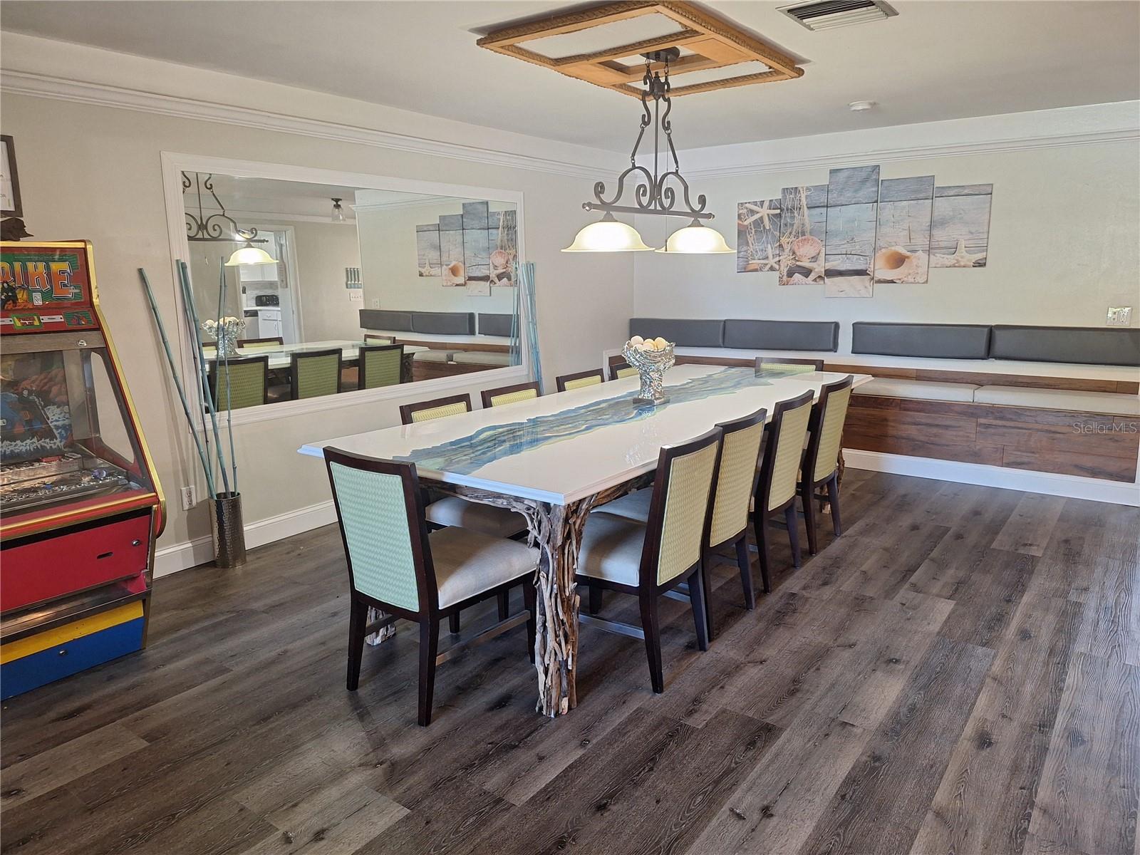 1202 S KEENE RD — photo 35