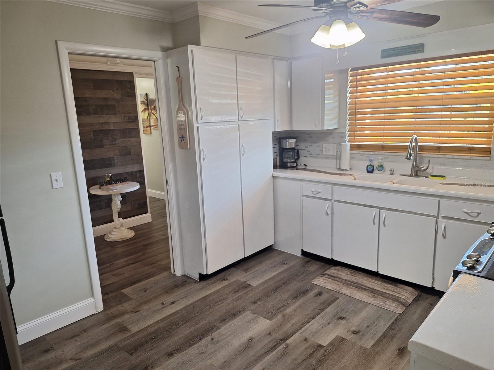 1202 S KEENE RD — photo 23