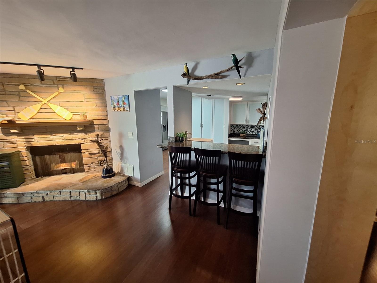 505 N HIGHLAND AVE — photo 6
