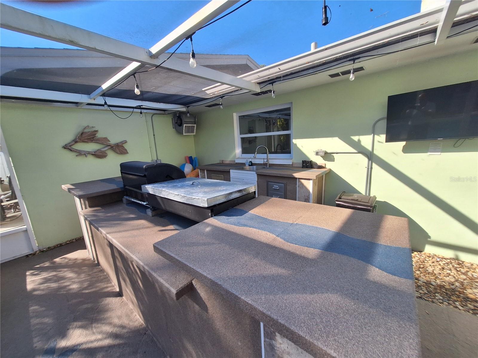 505 N HIGHLAND AVE — photo 39