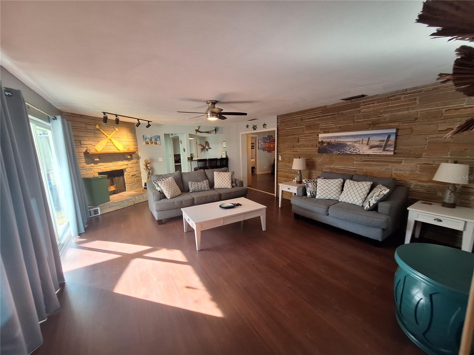 505 N HIGHLAND AVE — photo 13