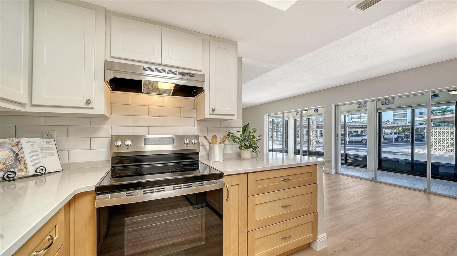 101 WHISPERING SANDS DR #107 — photo 25