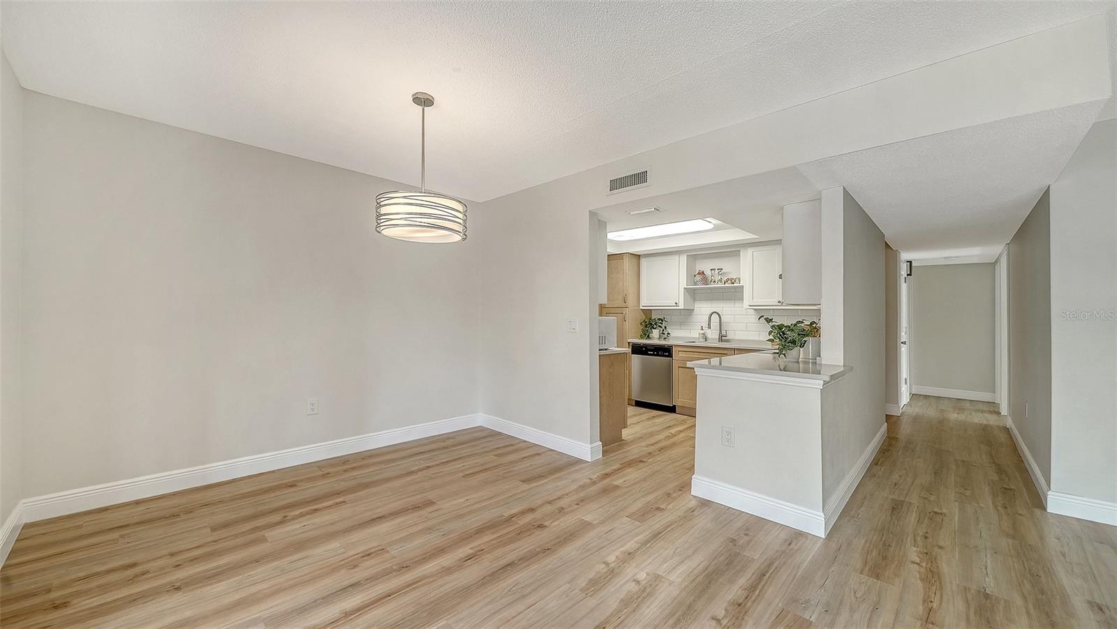 101 WHISPERING SANDS DR #107 — photo 22