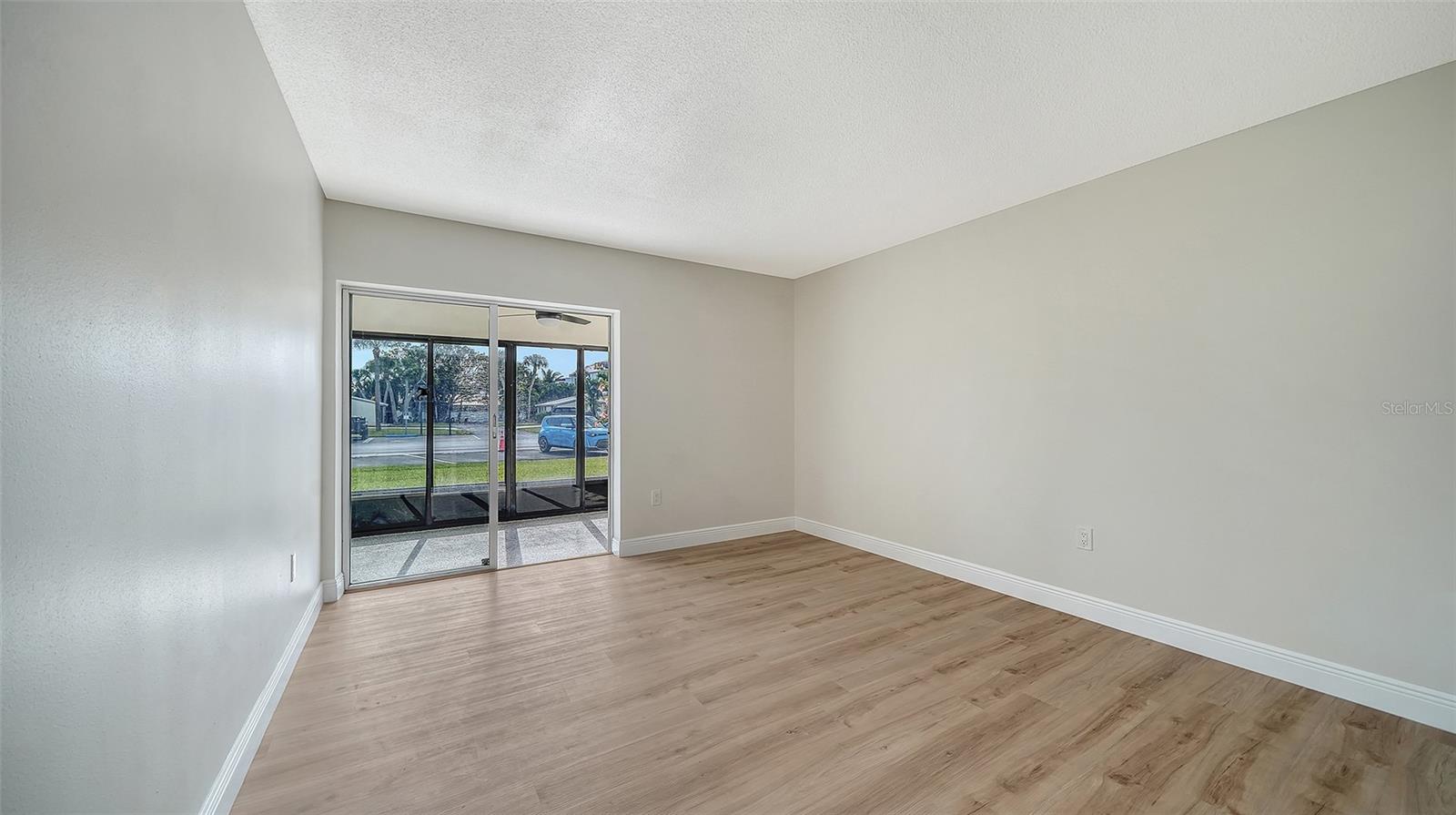 101 WHISPERING SANDS DR #107 — photo 33