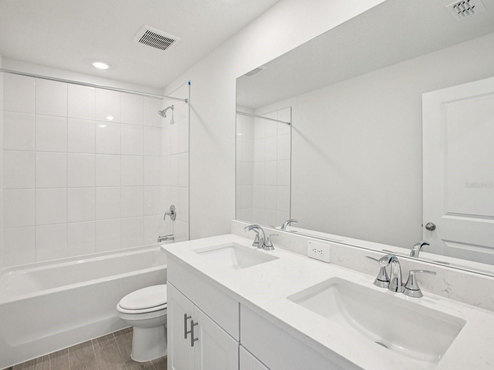 10409 ABUNDANCE GROVE WAY — photo 16