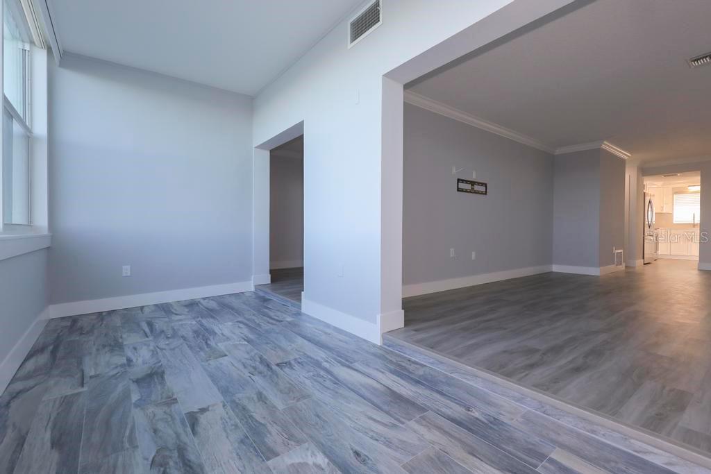 5 GATESHEAD DR #107 — photo 9