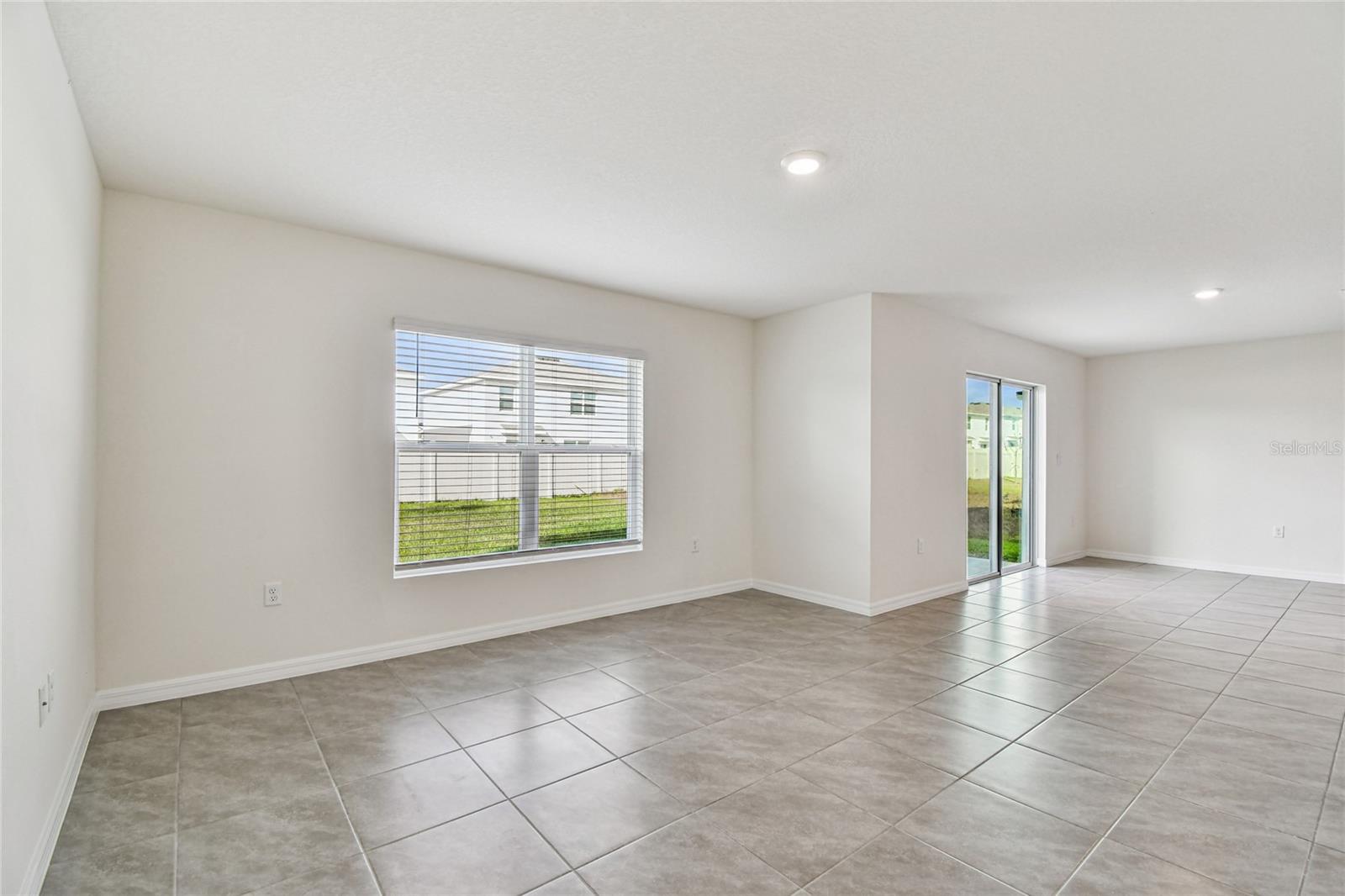 9208 MISSION BAY PL — photo 14