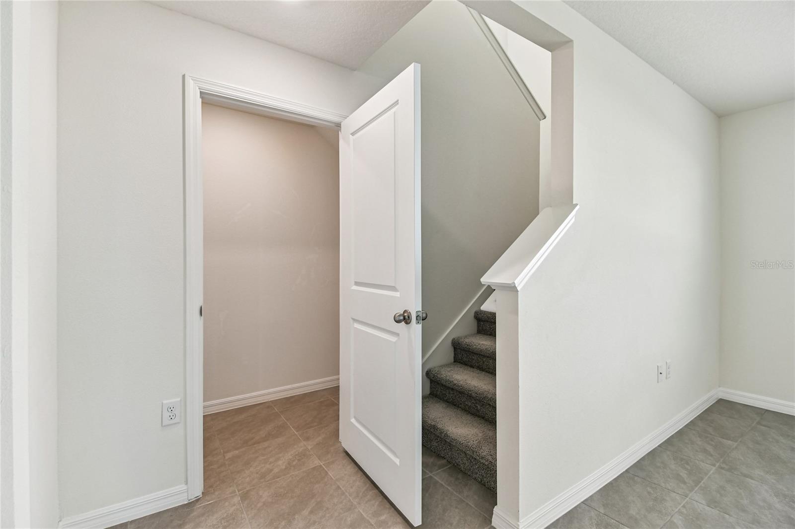 9208 MISSION BAY PL — photo 20