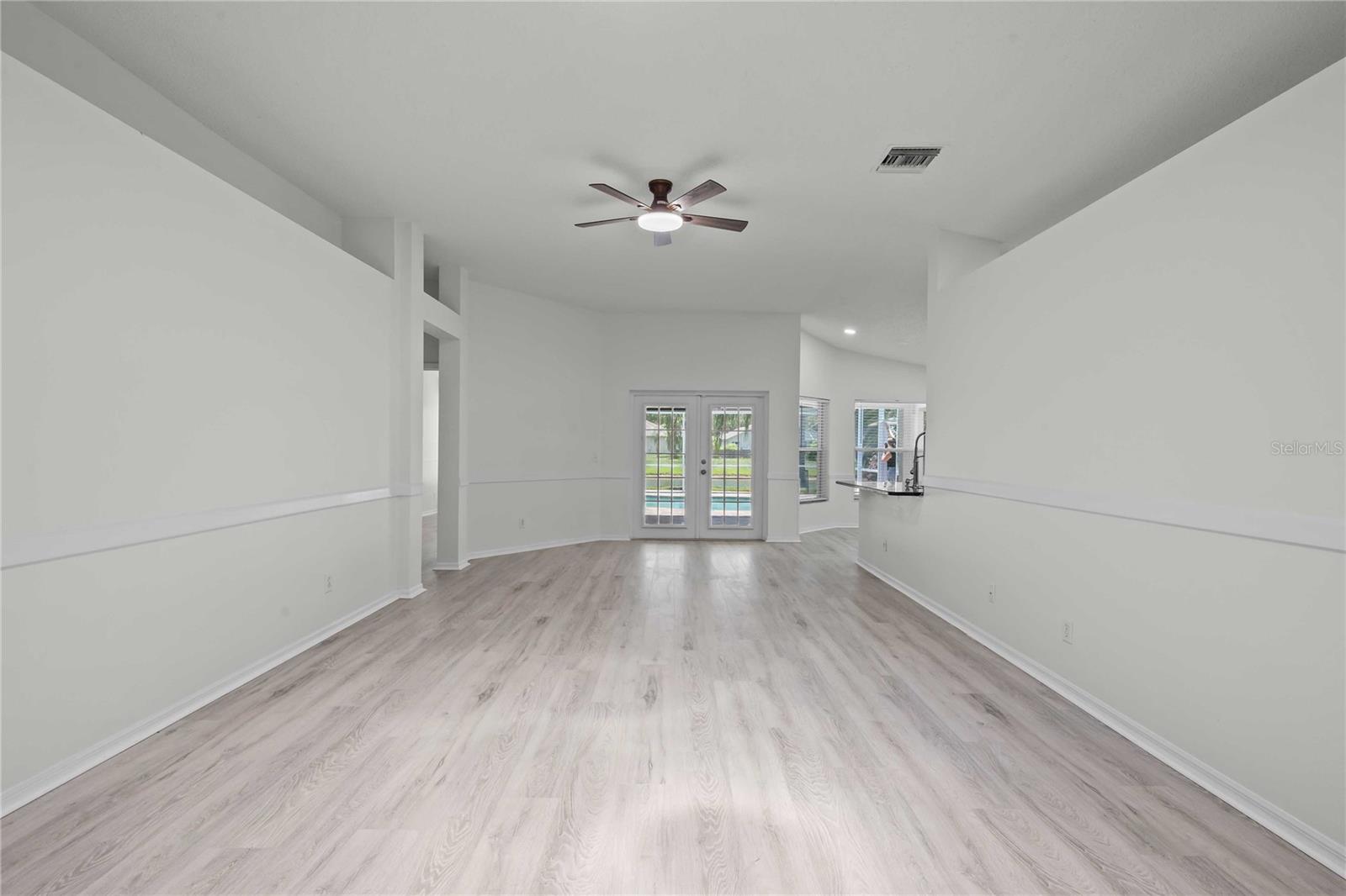 19519 MORDEN BLUSH DR — photo 34