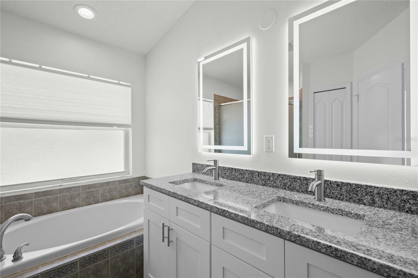 19519 MORDEN BLUSH DR — photo 45