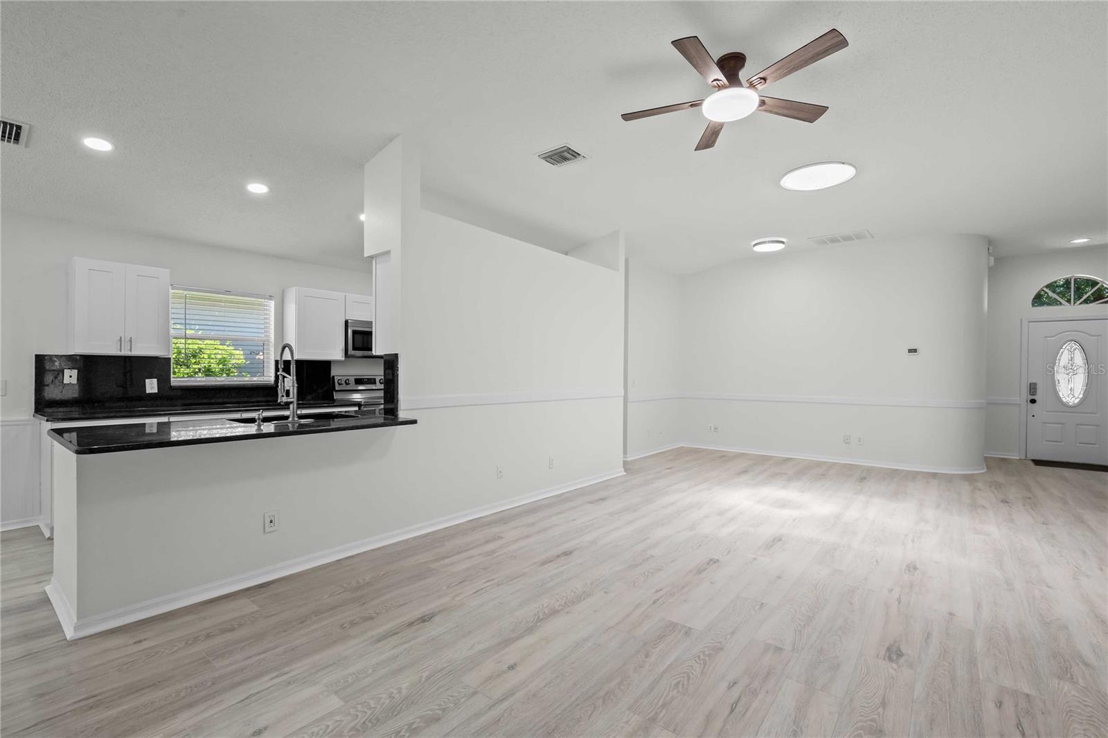 19519 MORDEN BLUSH DR — photo 35