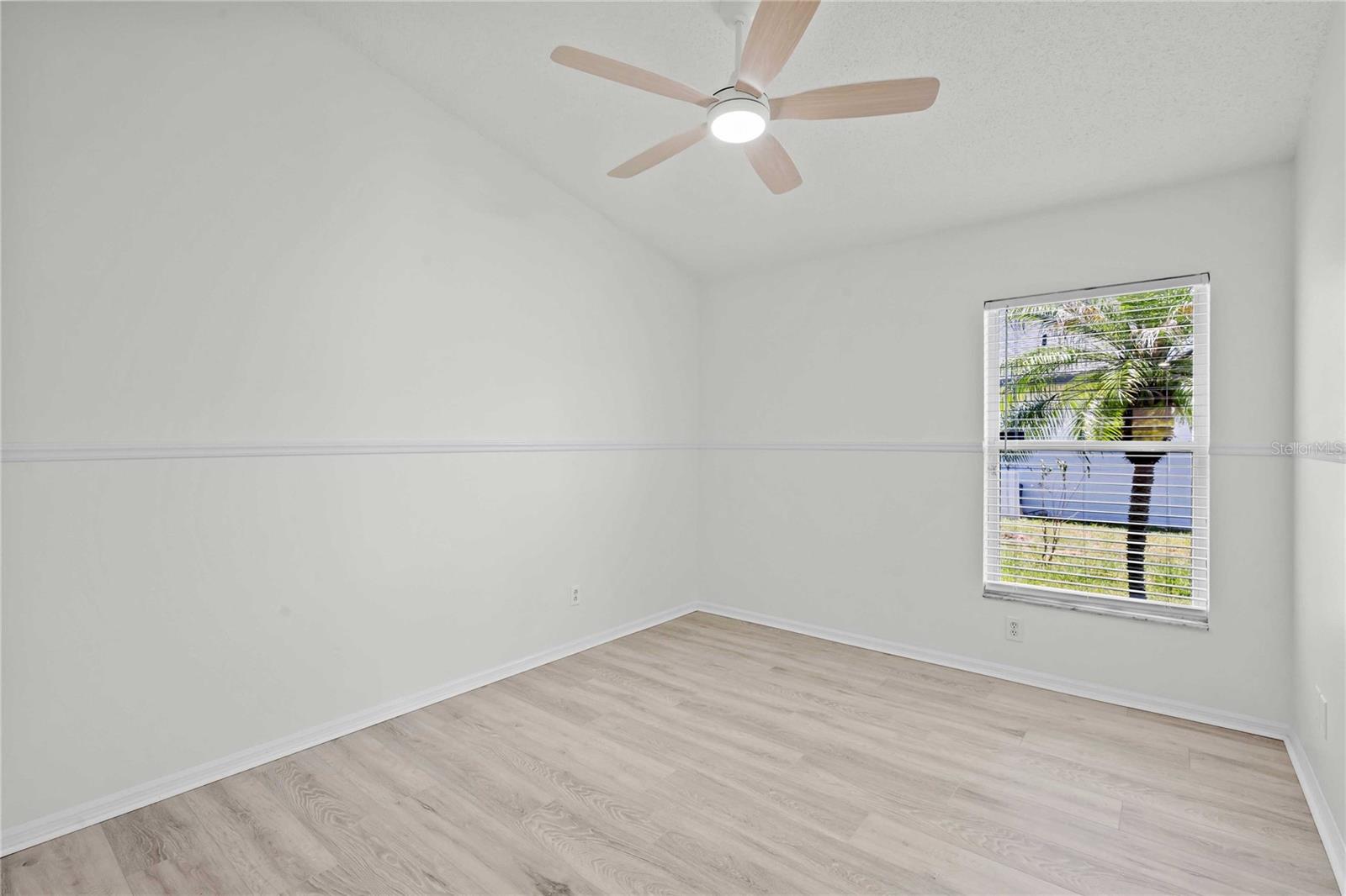 19519 MORDEN BLUSH DR — photo 23