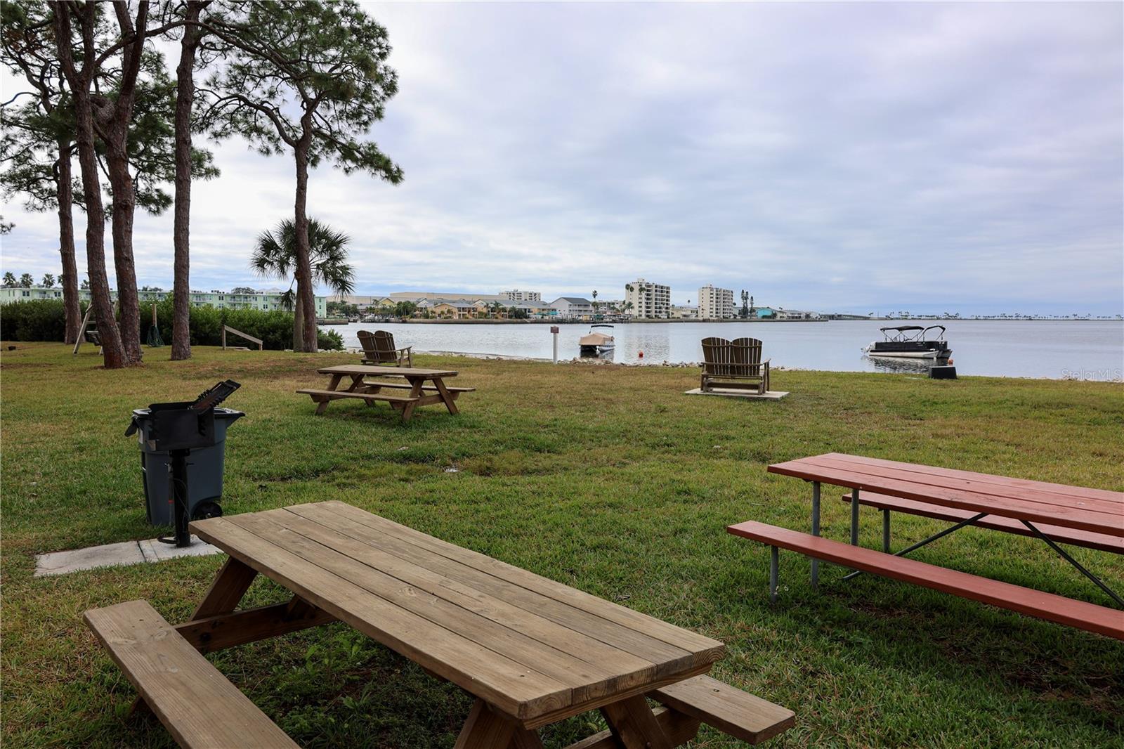2700 BAYSHORE BLVD #2105 — photo 27