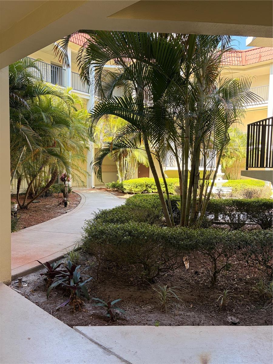 2700 BAYSHORE BLVD #2105 — photo 4