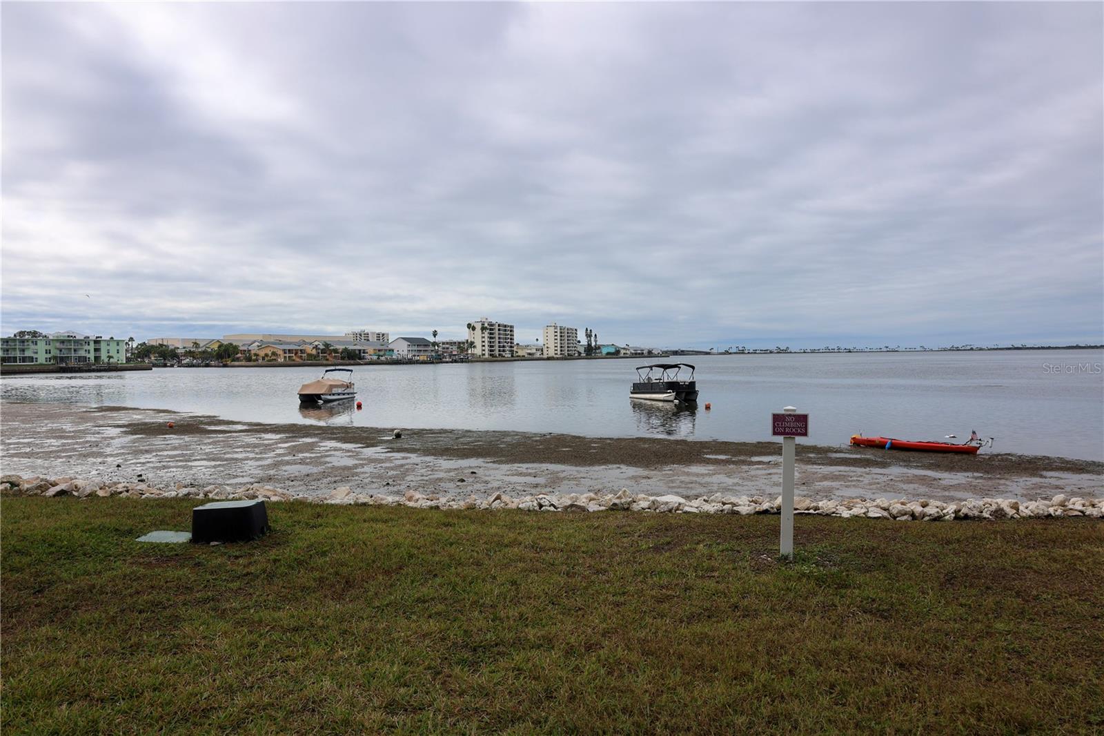 2700 BAYSHORE BLVD #2105 — photo 29