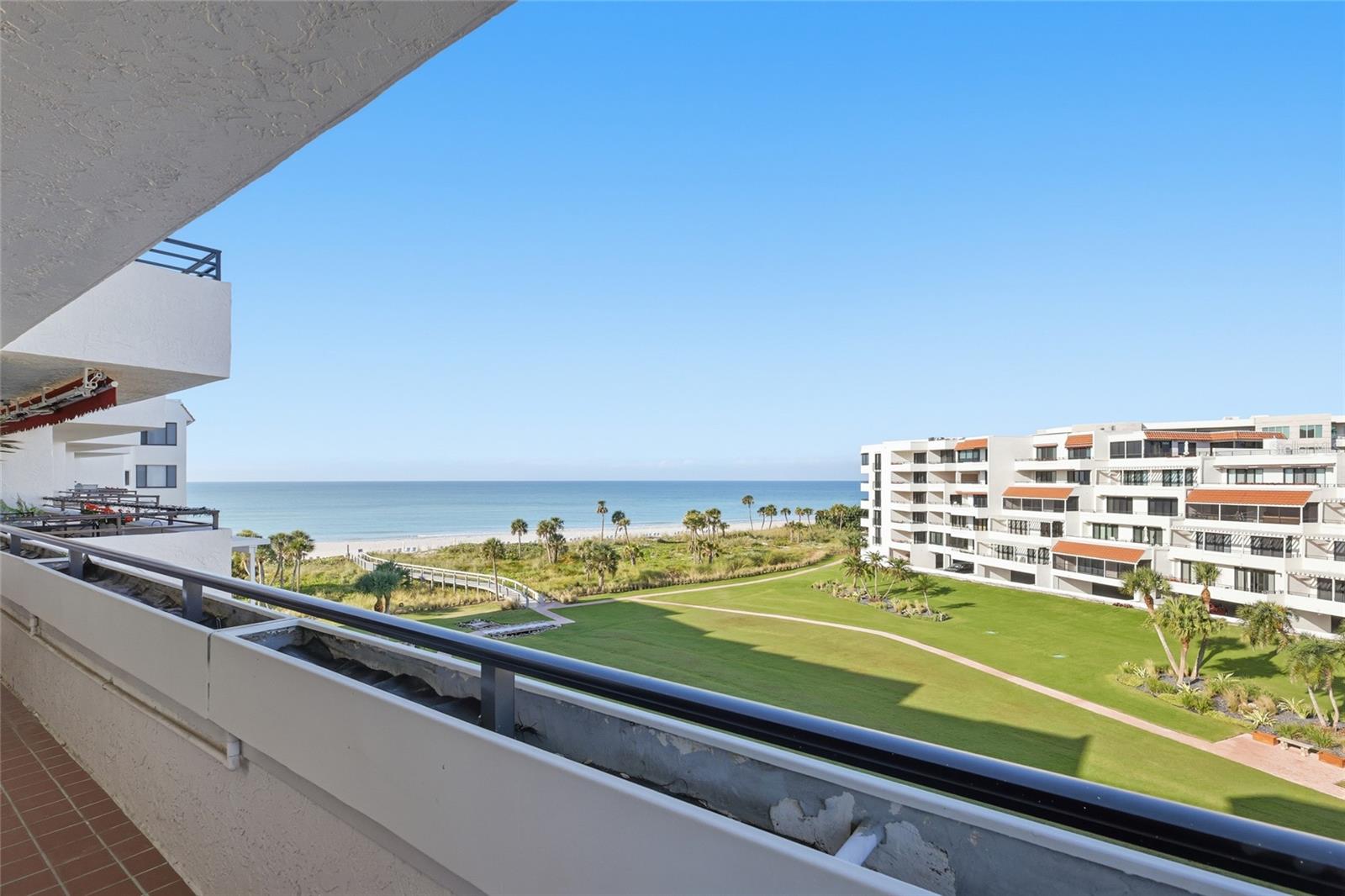 1425 GULF OF MEXICO DR #408 — photo 30