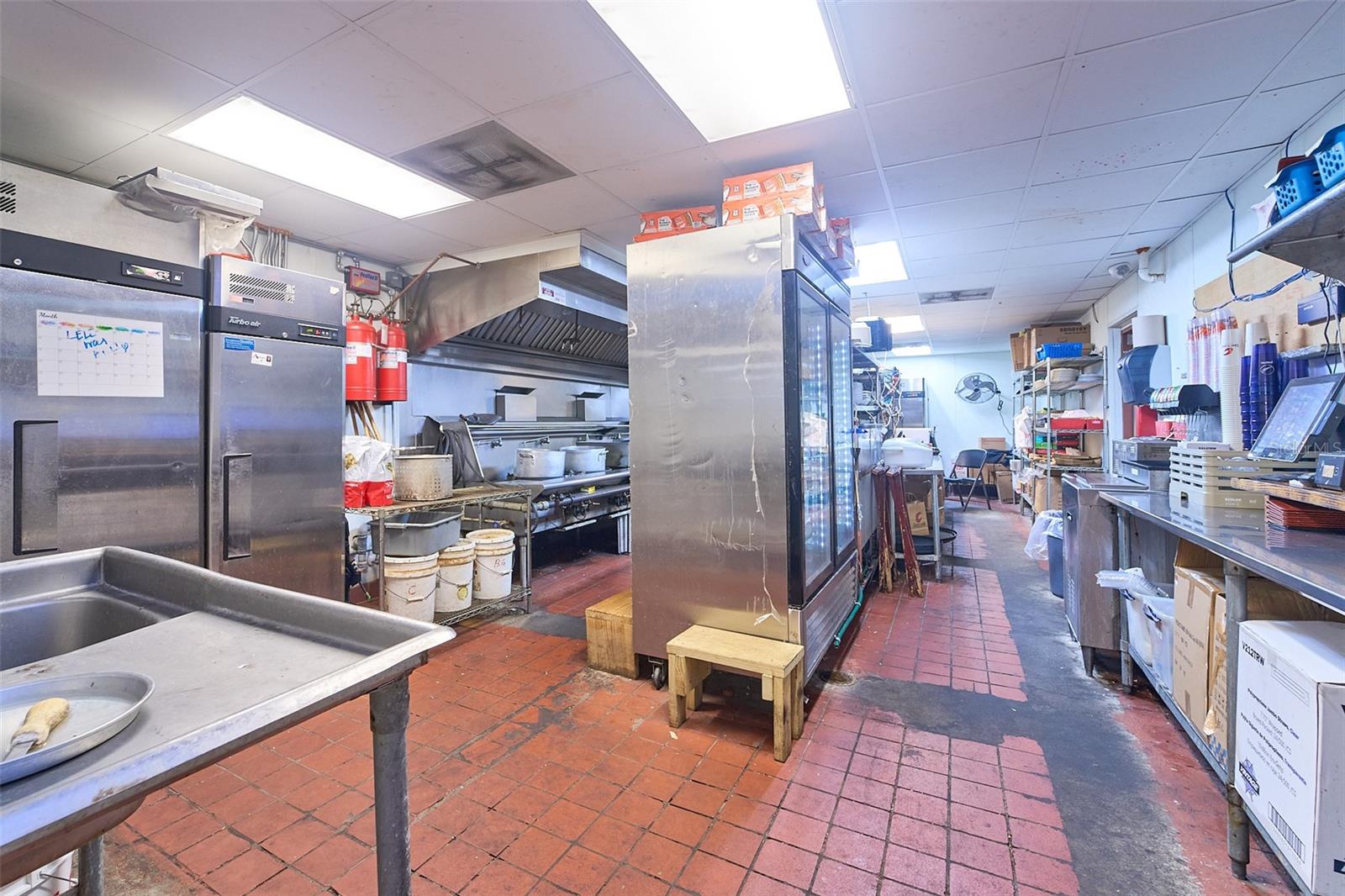704 E BRANDON BLVD — photo 26