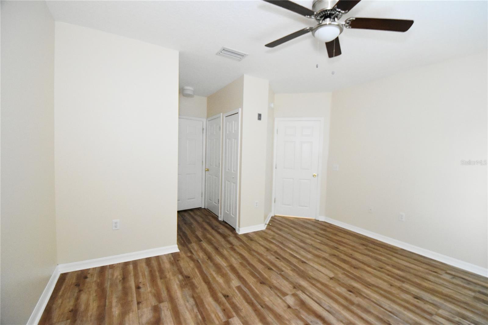 9612 SEADALE CT #201 — photo 21