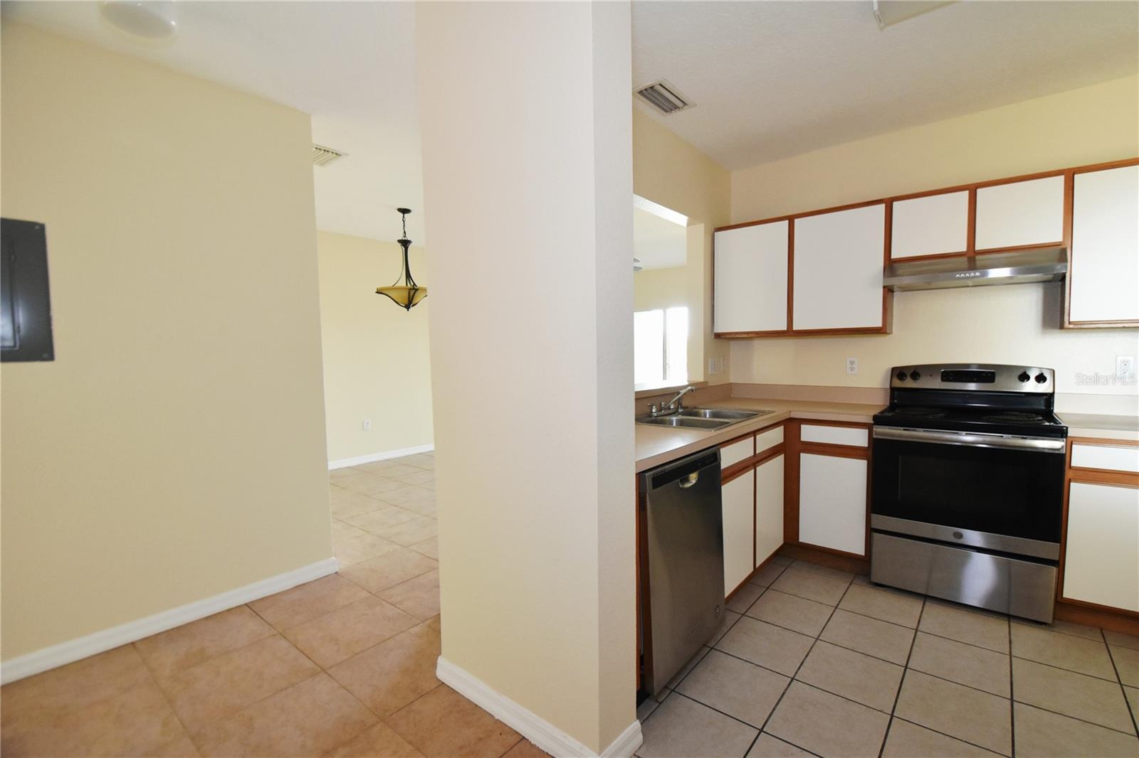 9612 SEADALE CT #201 — photo 3