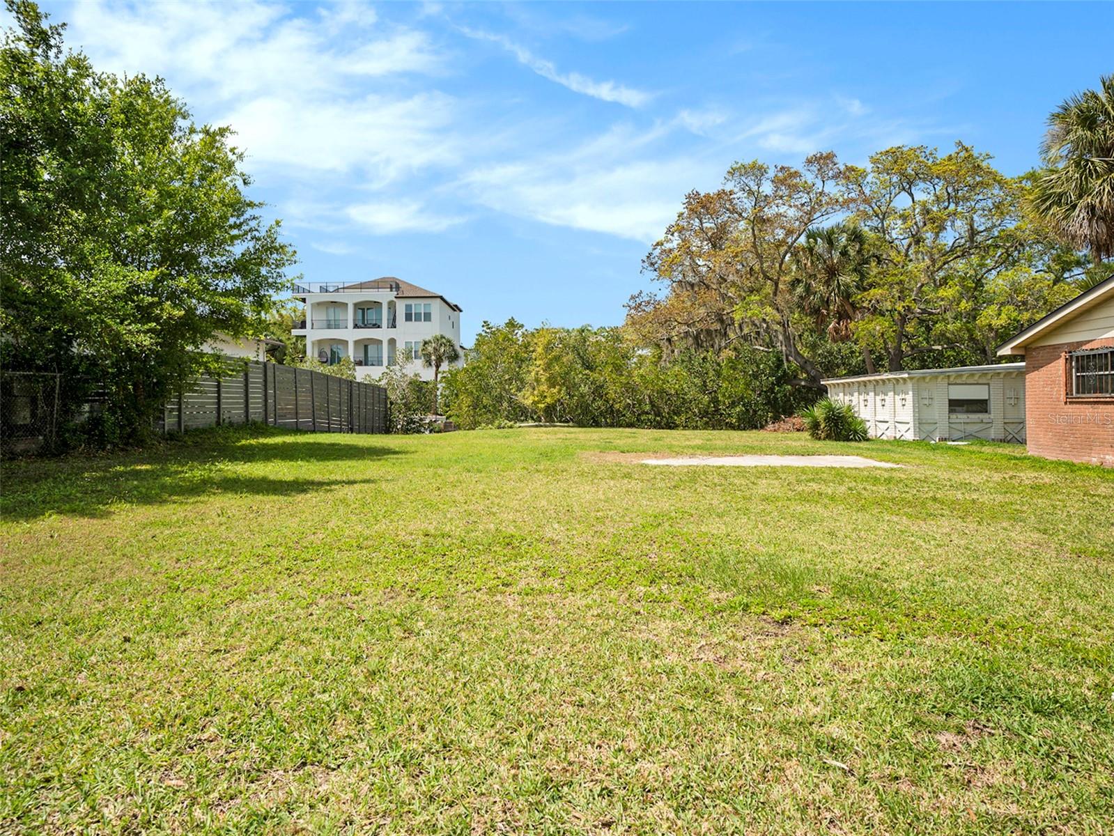 7406 BAY DR — photo 8