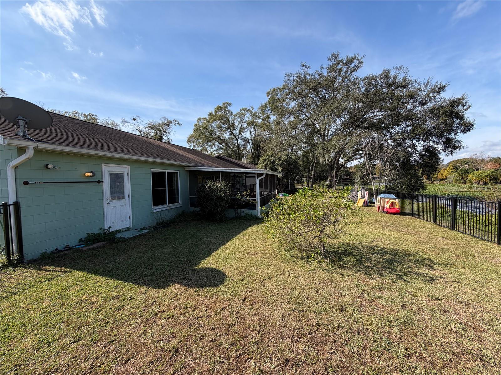 17512 BRANDYWINE DR — photo 27