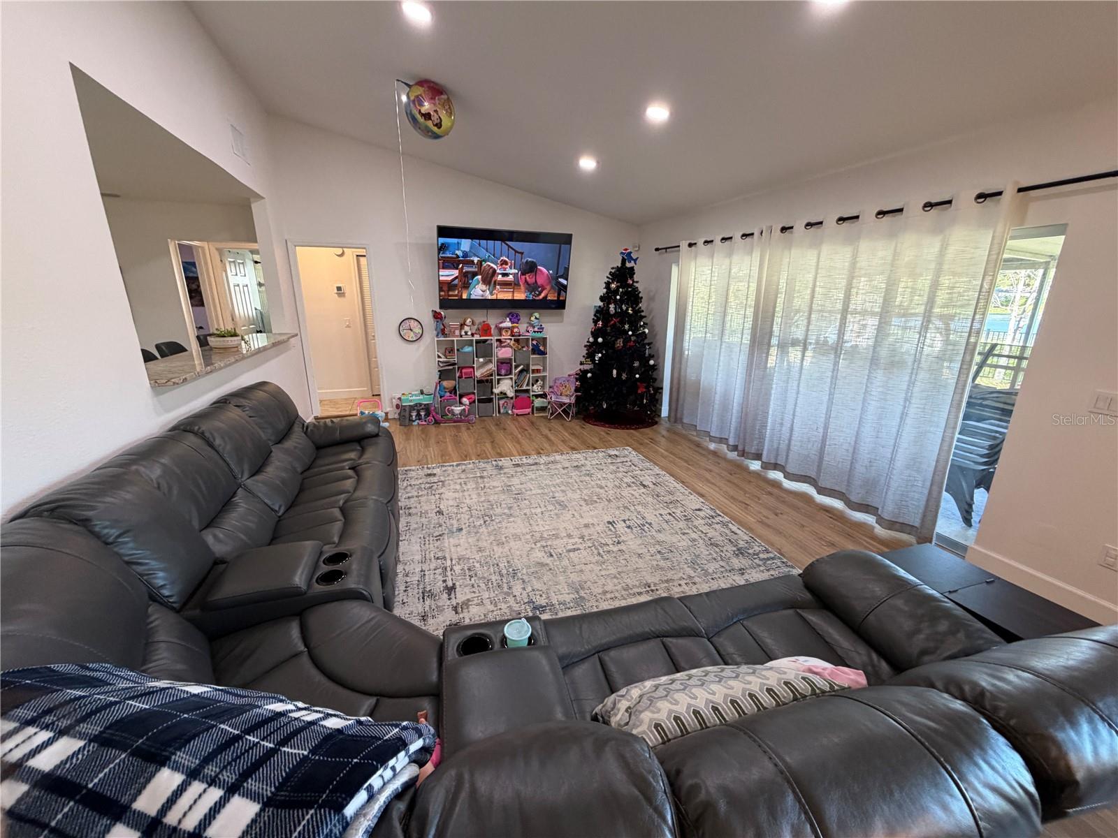 17512 BRANDYWINE DR — photo 4