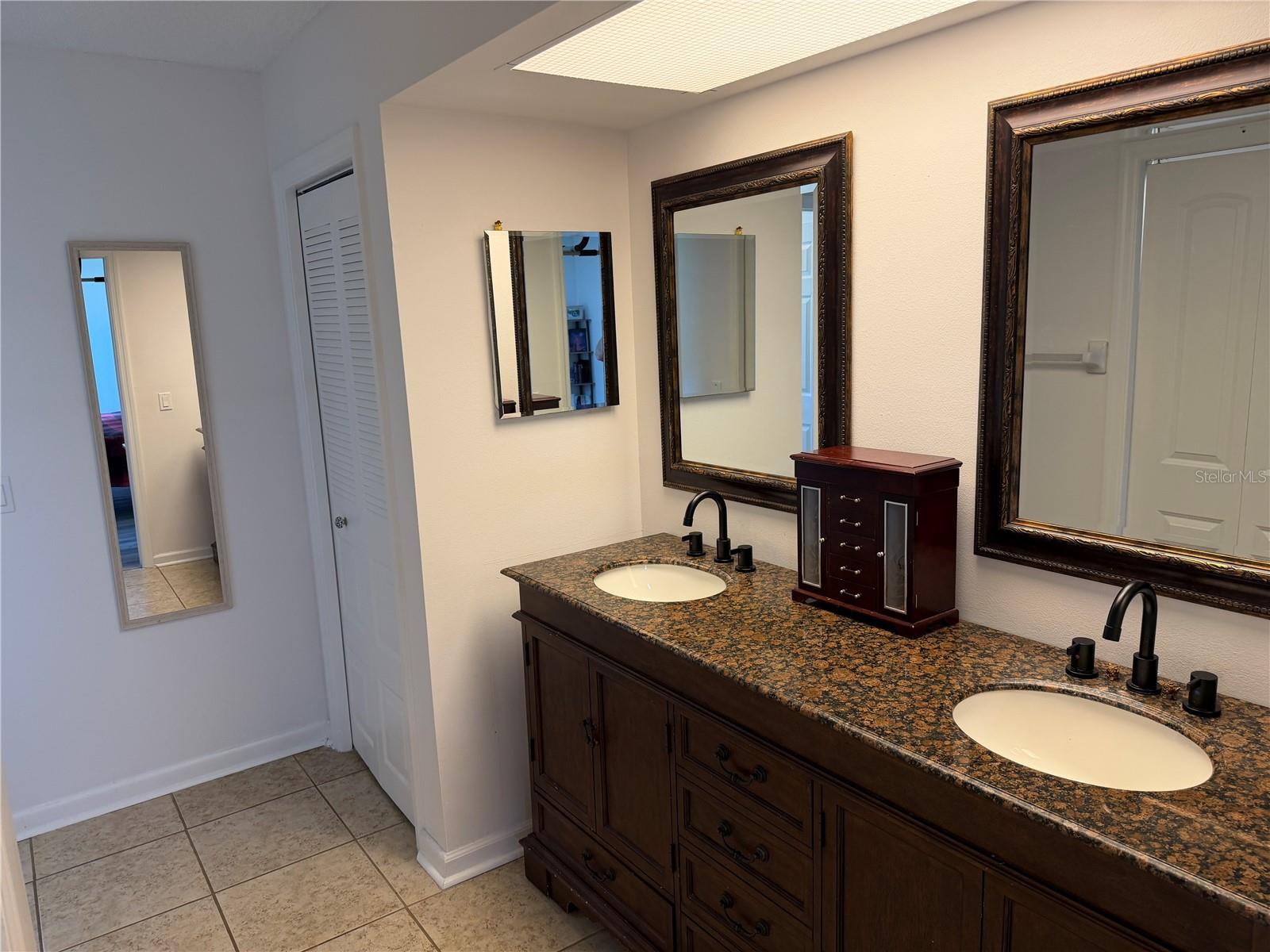 17512 BRANDYWINE DR — photo 13
