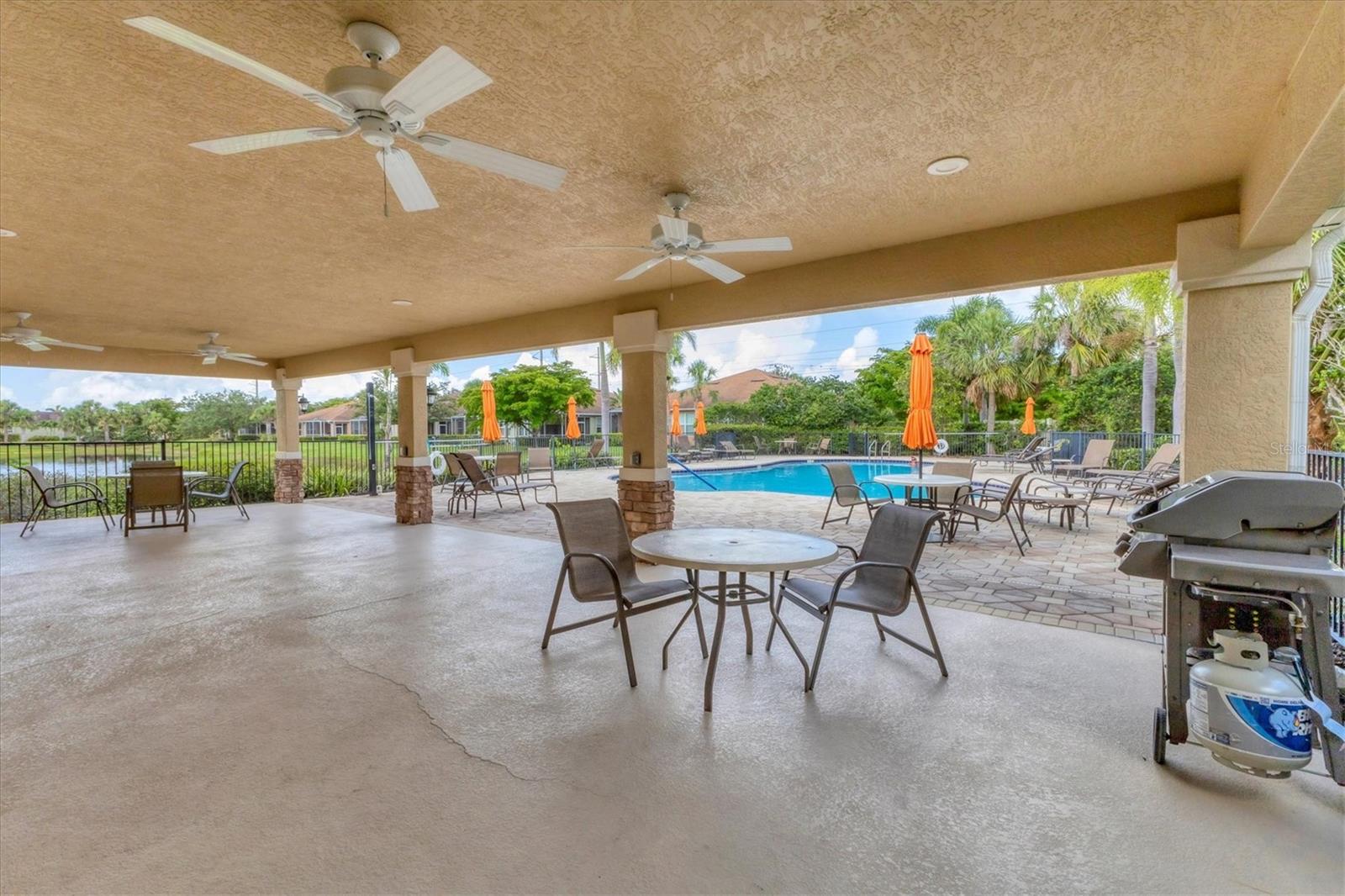 2520 TERRACINA DR — photo 31