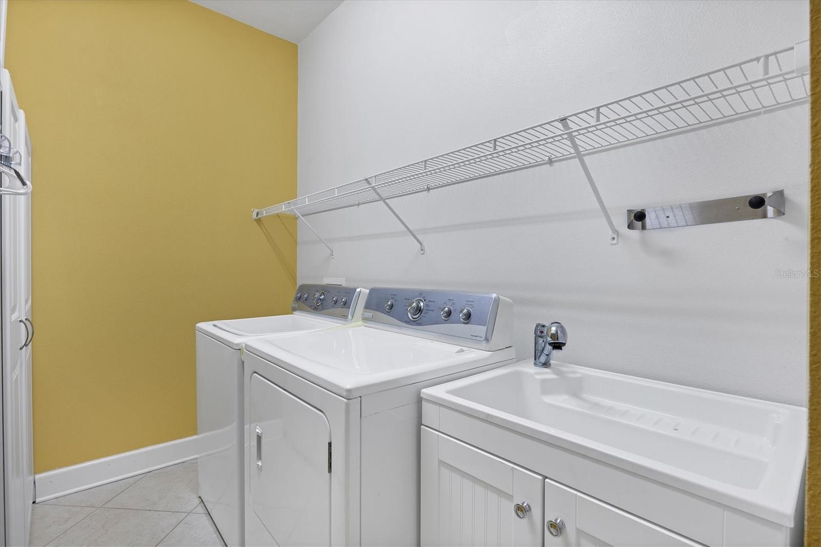 2520 TERRACINA DR — photo 23