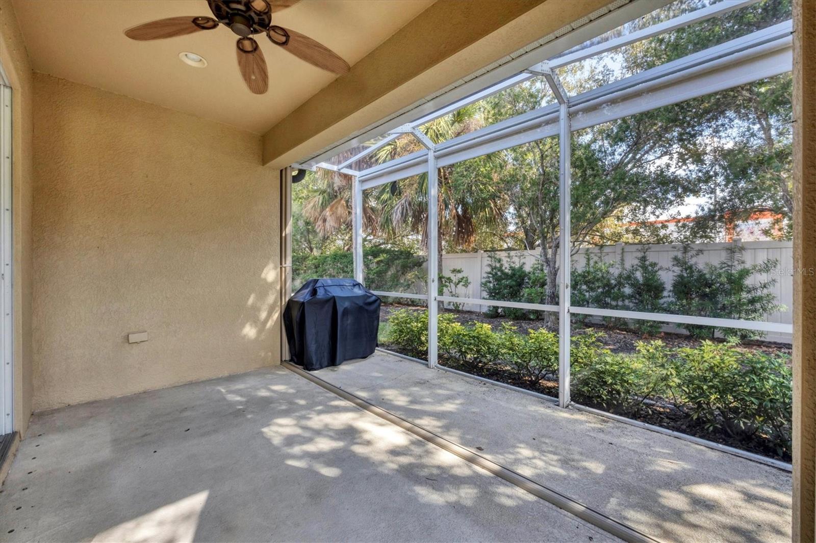 2520 TERRACINA DR — photo 25