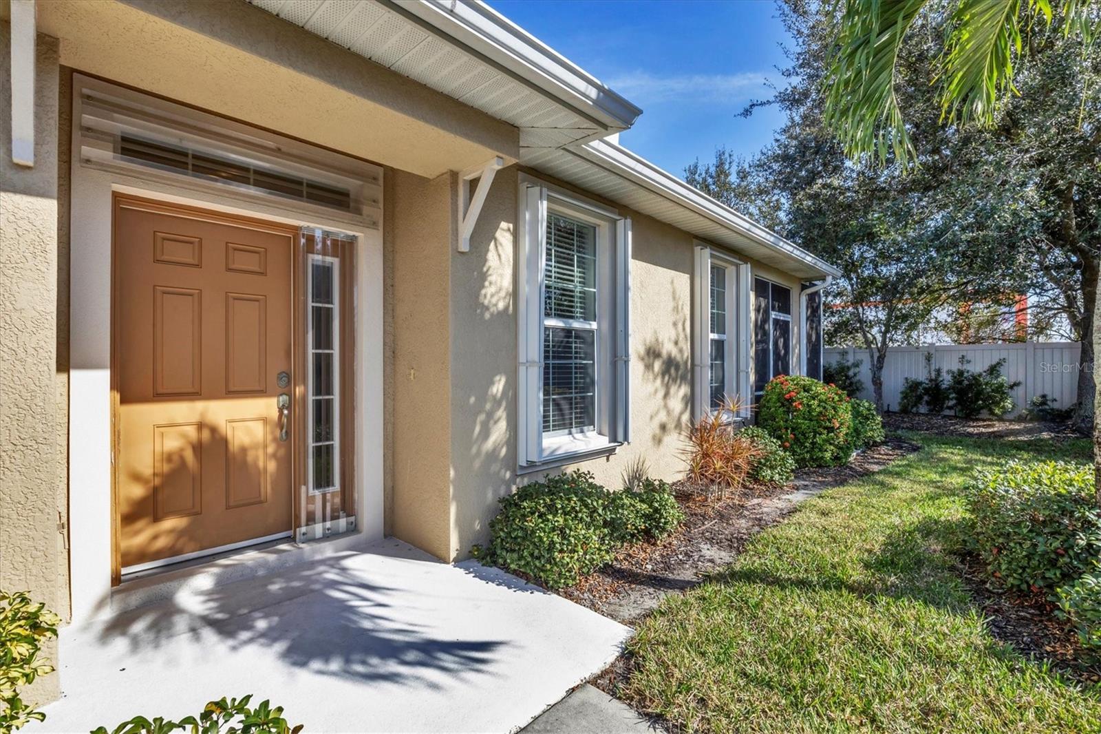 2520 TERRACINA DR — photo 3
