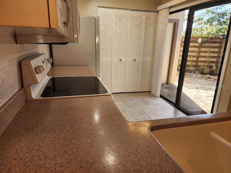 3441 BEEKMAN PL #40 — photo 9