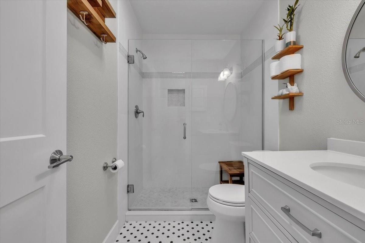 904 INLET CIR — photo 42