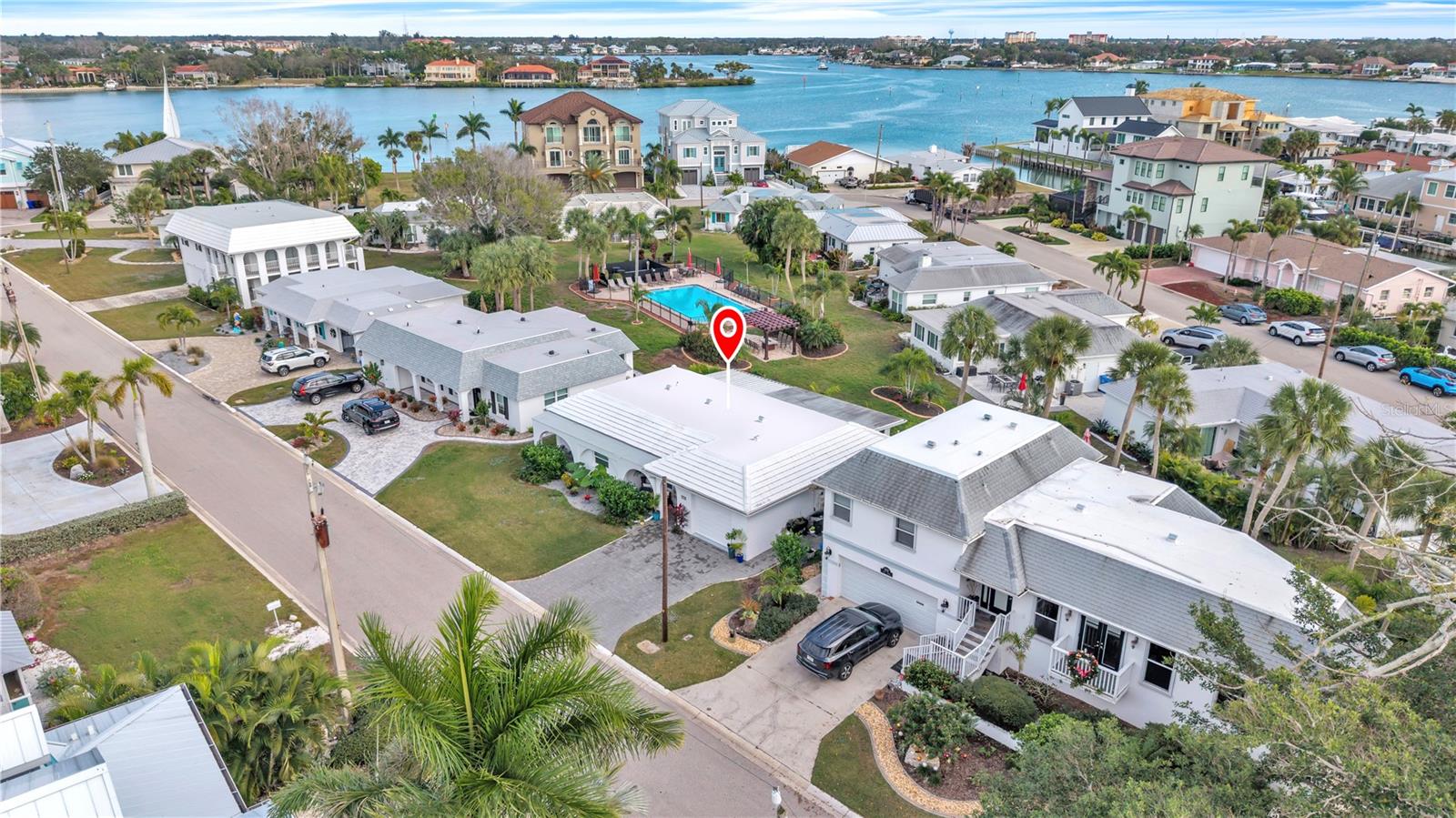 904 INLET CIR — photo 2