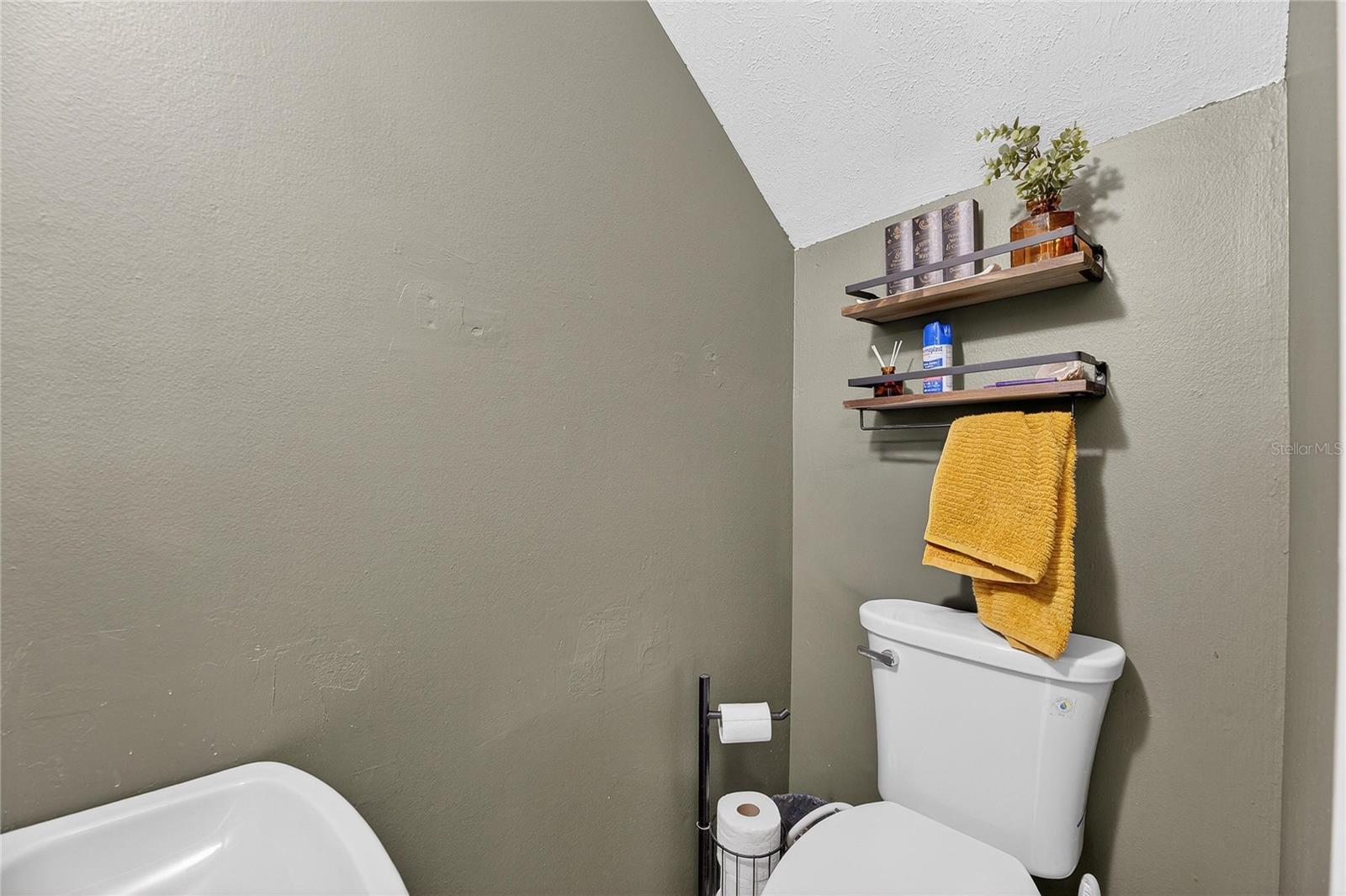 5601 ASHLEY OAKS DR #6 — photo 24
