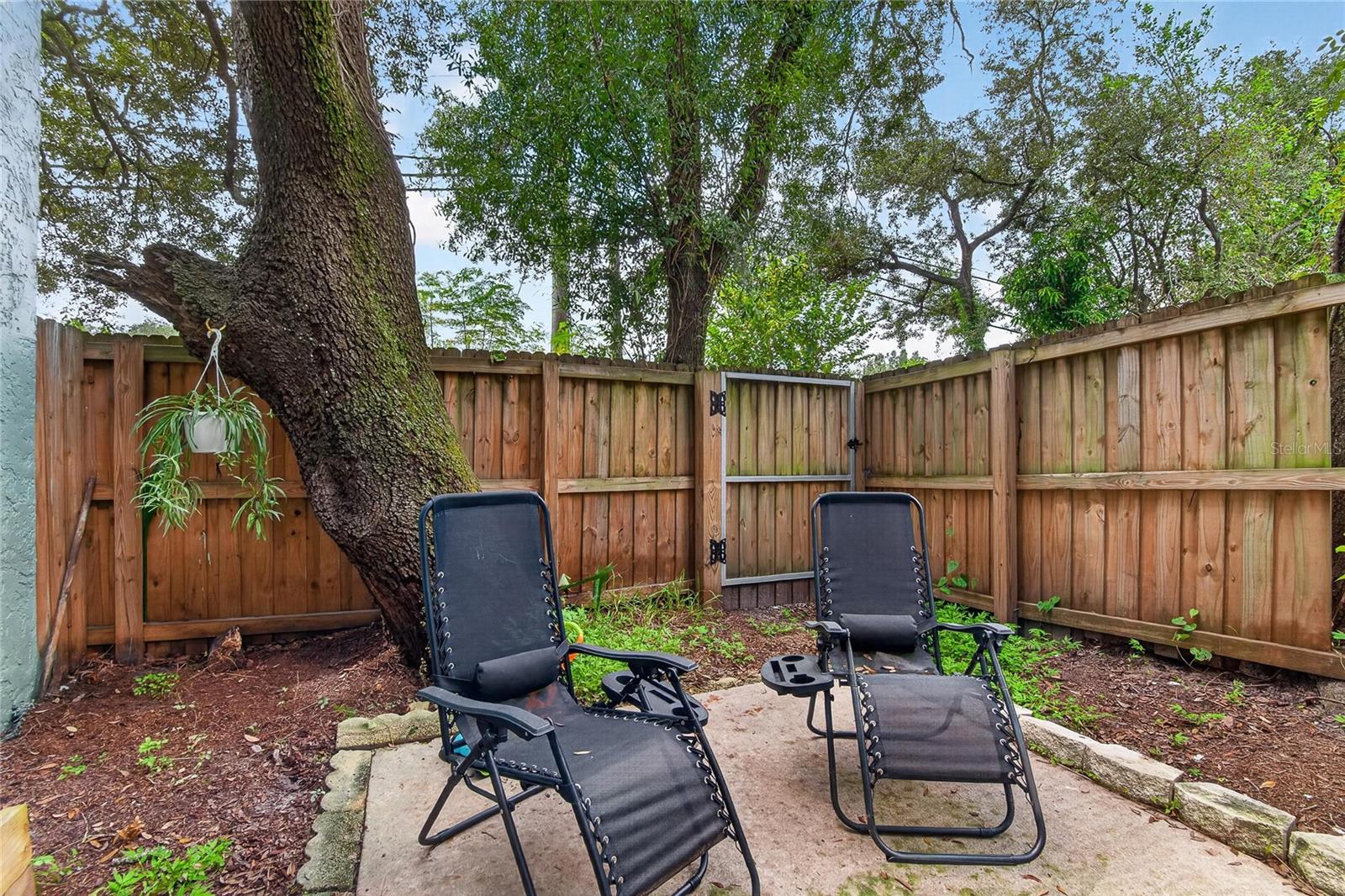5601 ASHLEY OAKS DR #6 — photo 27