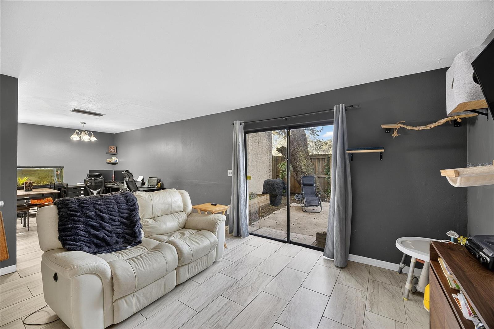 5601 ASHLEY OAKS DR #6 — photo 15