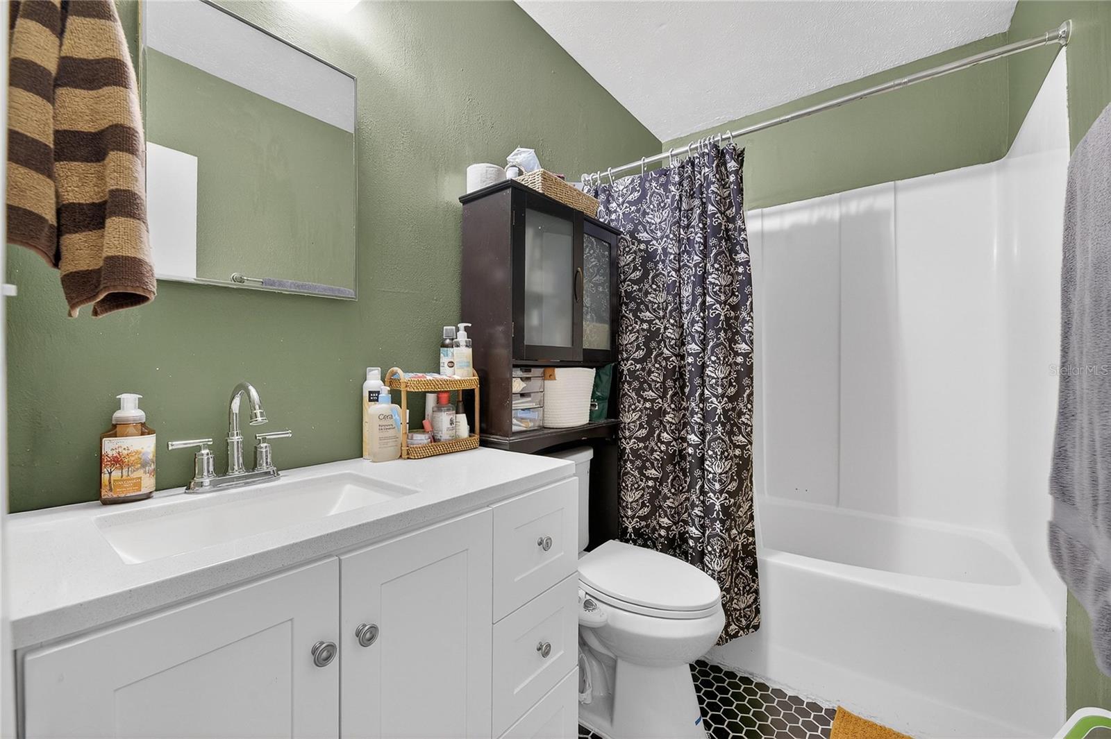 5601 ASHLEY OAKS DR #6 — photo 23