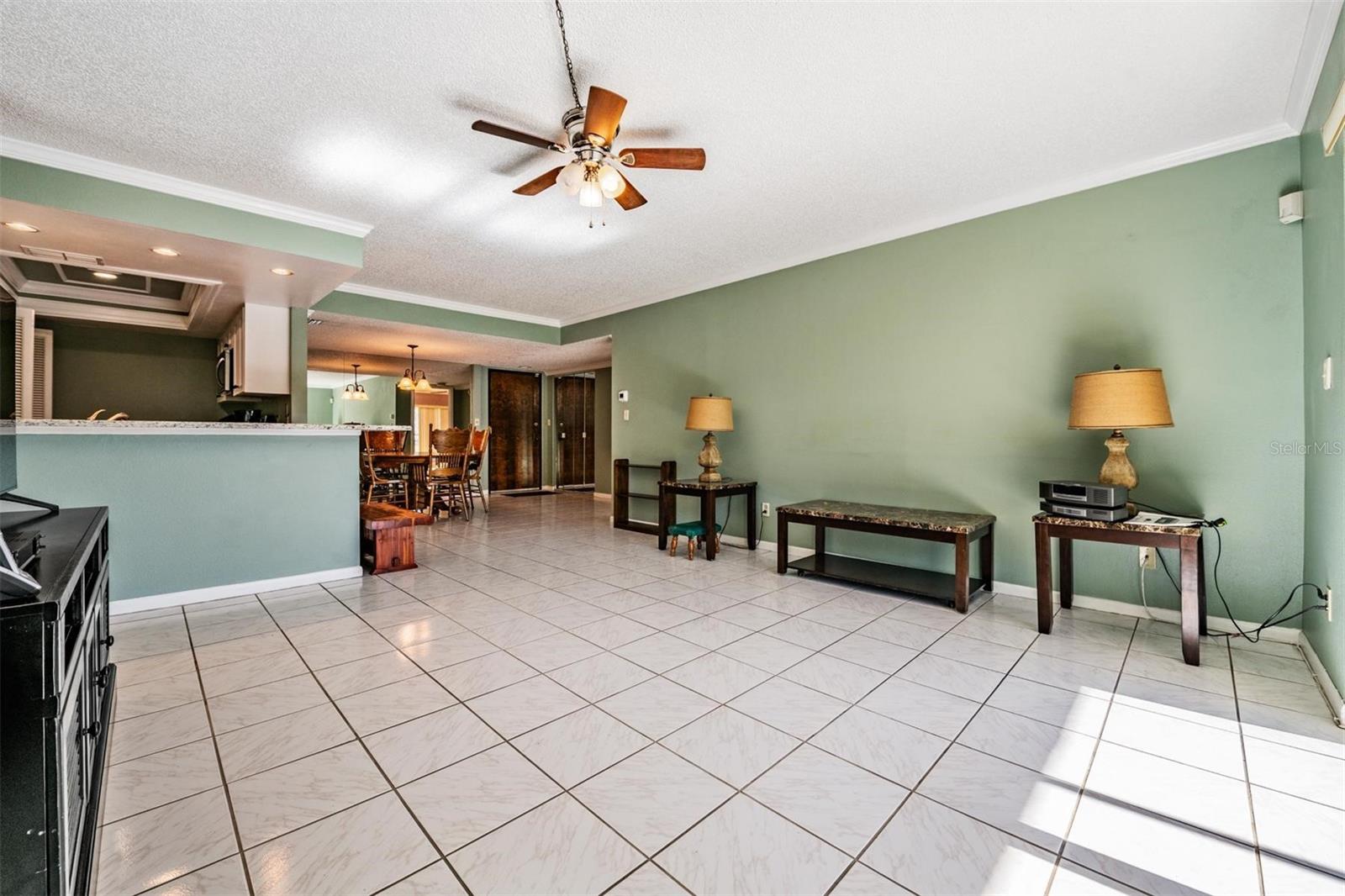 13612 S VILLAGE DR #5212 — photo 9
