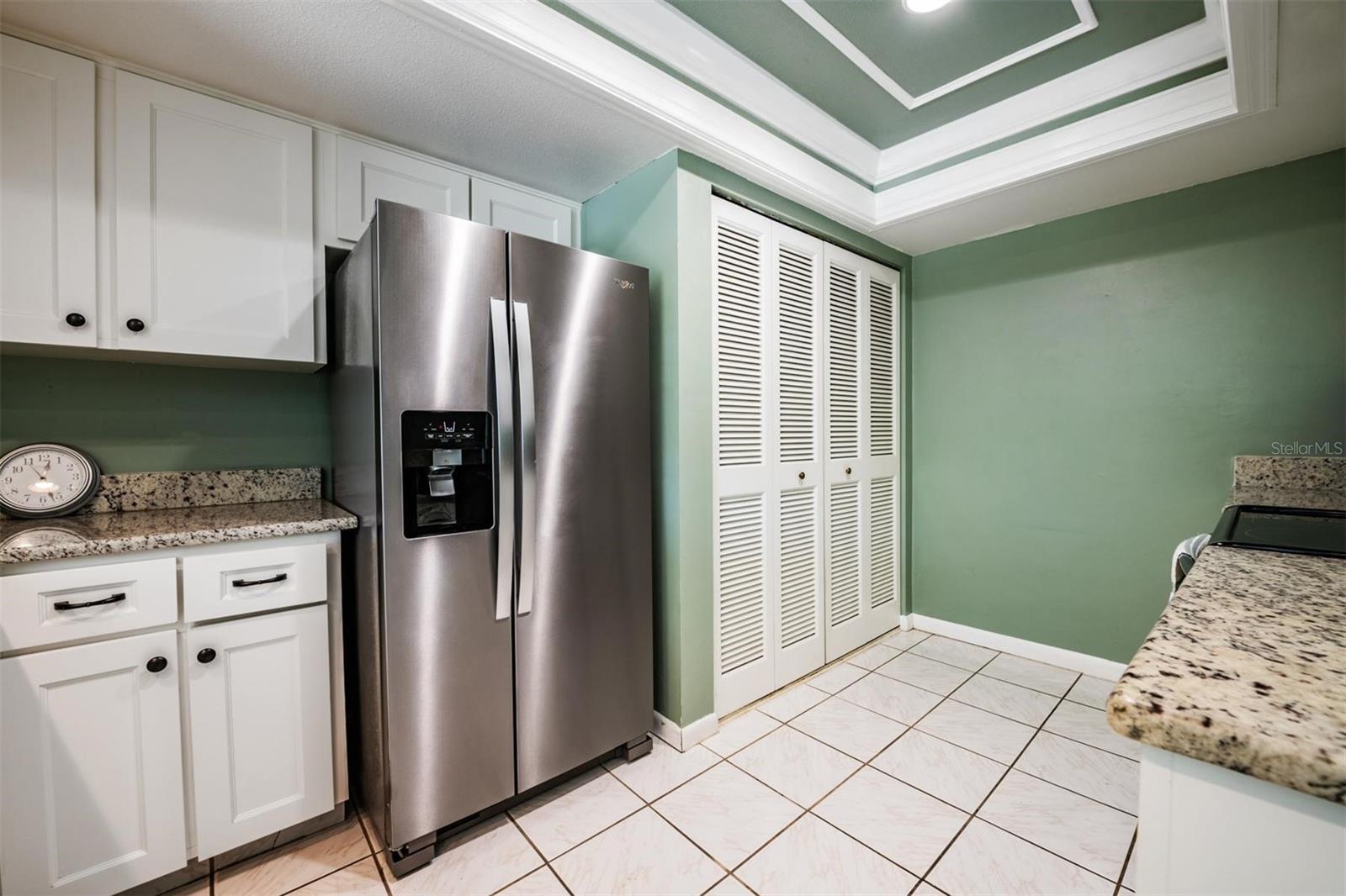 13612 S VILLAGE DR #5212 — photo 16