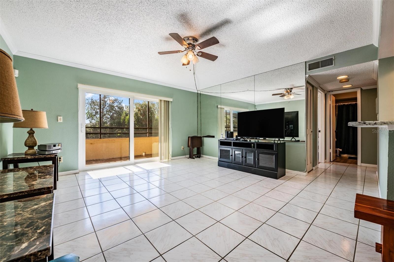 13612 S VILLAGE DR #5212 — photo 8