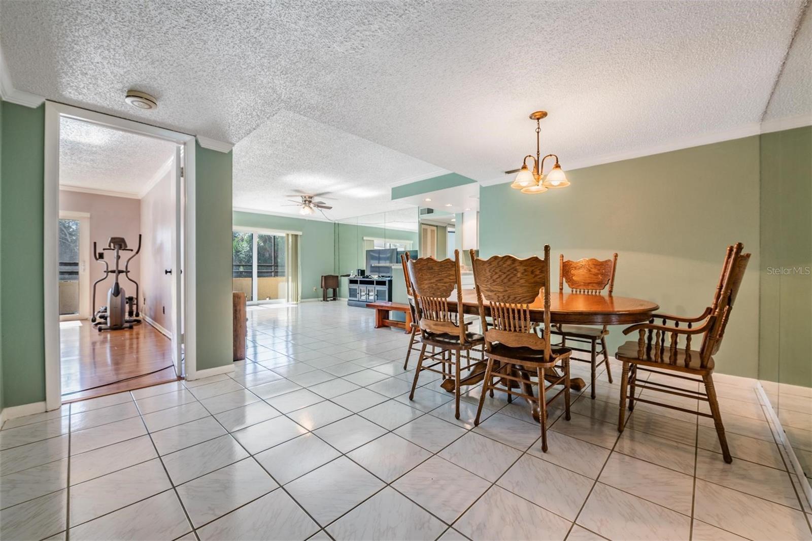 13612 S VILLAGE DR #5212 — photo 7