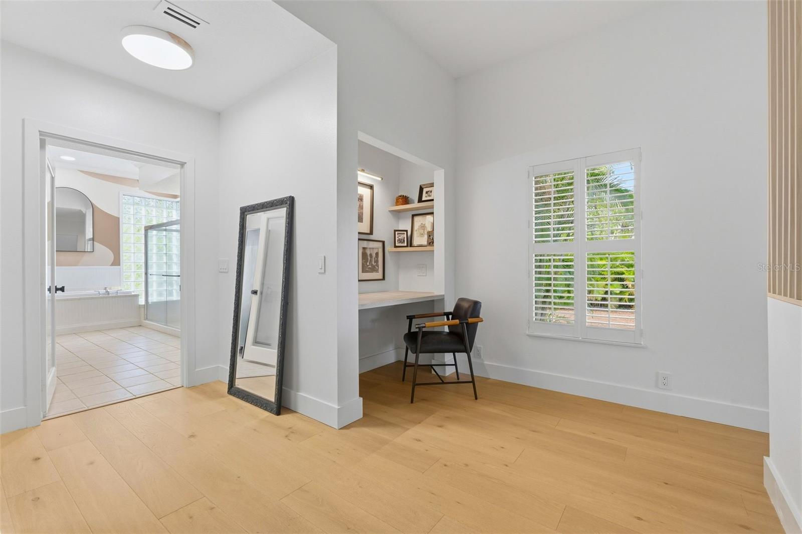 6349 RAVENWOOD WAY — photo 26
