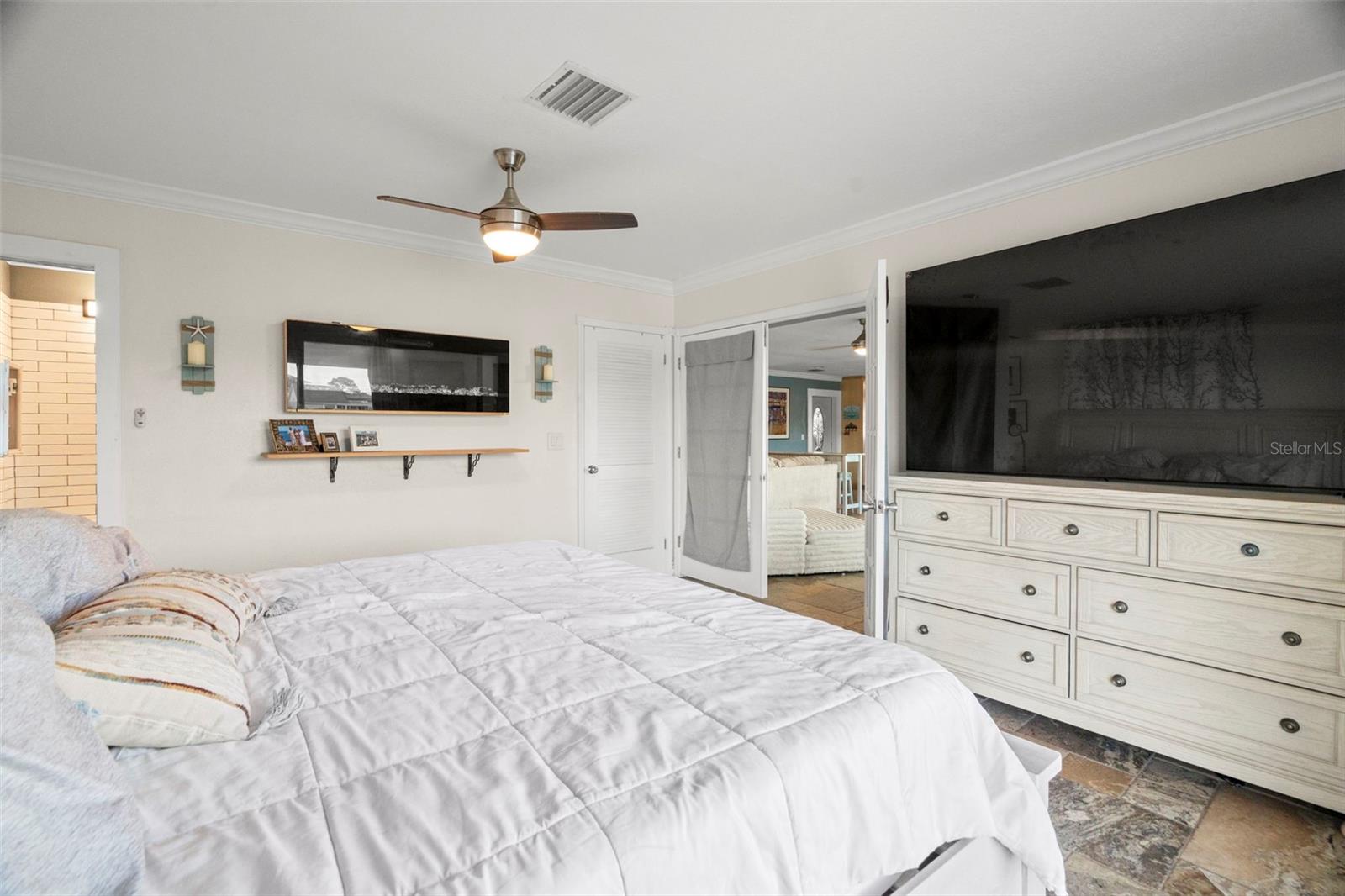 2288 EDYTHE DR — photo 16
