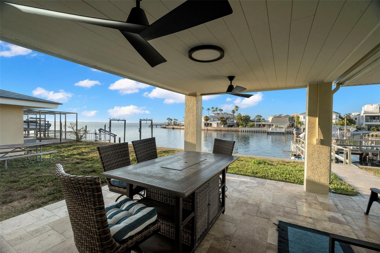 2288 EDYTHE DR — photo 41