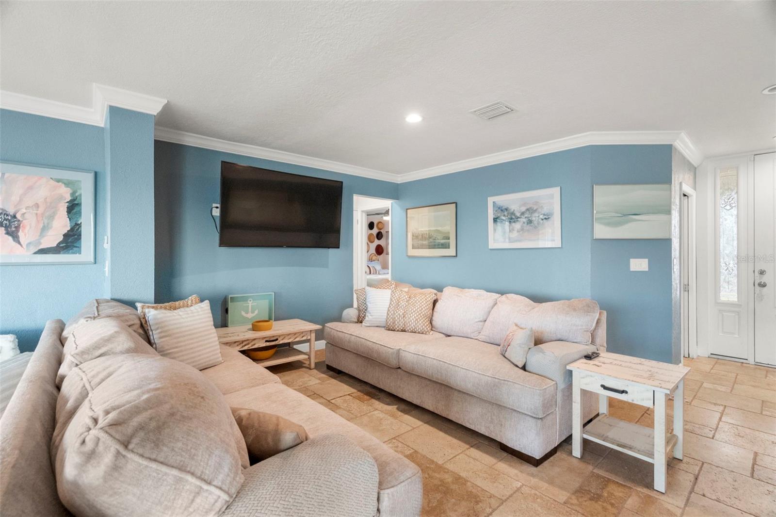 2288 EDYTHE DR — photo 8